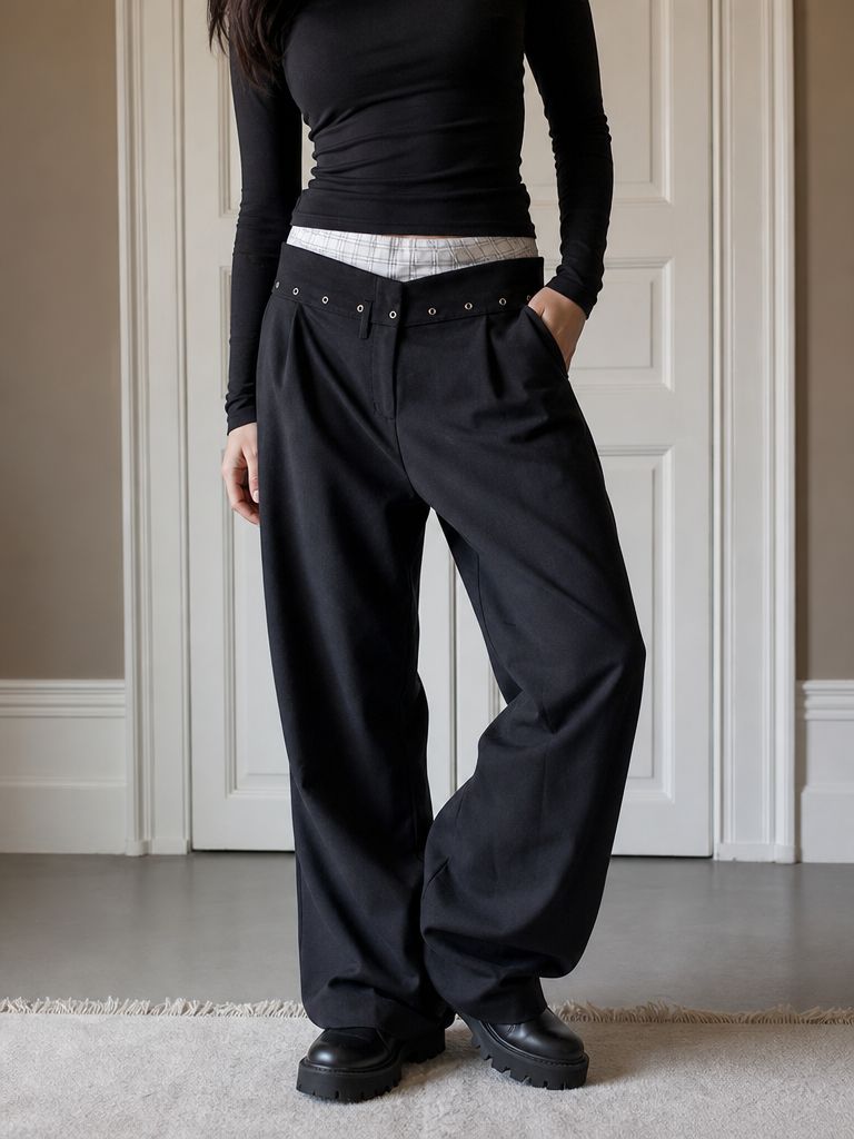 Black crew-neck slim long sleeve