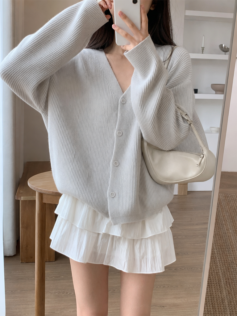 Loose V-Neck Ribbed Knit Cardigan