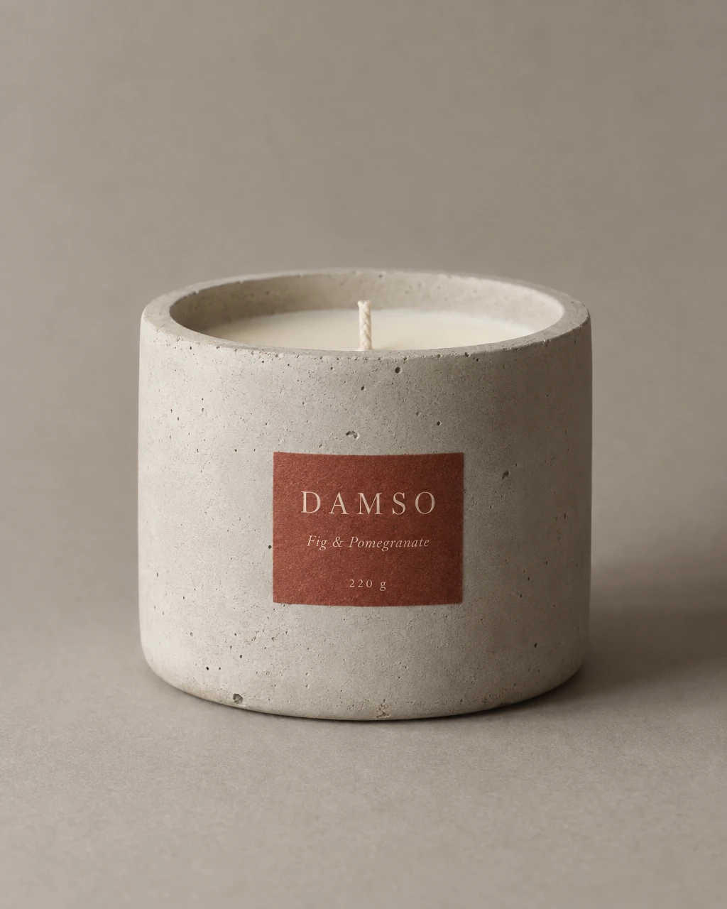 DAMSO candle packshot