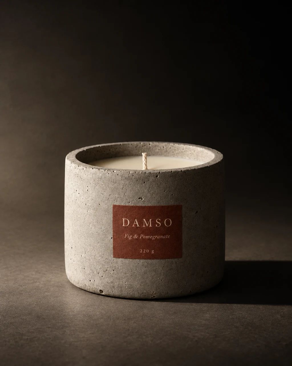 딥 무드 톤으로 찍은 DAMSO 캔들, 1번째 포스트